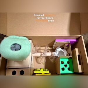 Lovevery The Babbler Play Kit